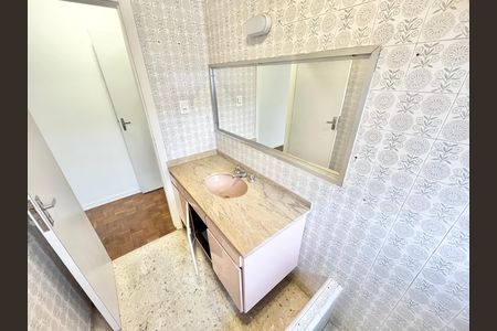 Casa para alugar com 176m², 4 quartos e 3 vagas Casa para alugar com 176m², 4 quartos e 3 vagasBanheiro da Suíte