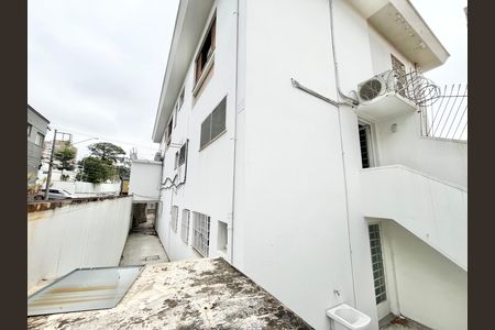 Casa para alugar com 176m², 4 quartos e 3 vagas Casa para alugar com 176m², 4 quartos e 3 vagasQuintal / Área de Serviço