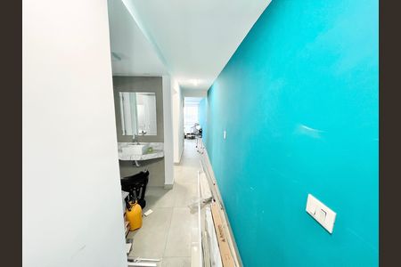 Casa para alugar com 176m², 4 quartos e 3 vagas Casa para alugar com 176m², 4 quartos e 3 vagasCorredor