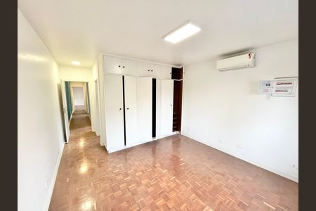 Casa para alugar com 176m², 4 quartos e 3 vagas Casa para alugar com 176m², 4 quartos e 3 vagasQuarto 5 - Suíte