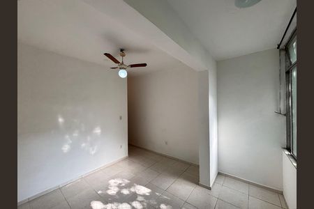 Apartamento à venda com 40m², 1 quarto e sem vagaSala