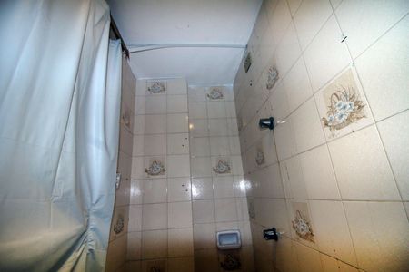 Apartamento à venda com 90m², 2 quartos e 2 vagasBanheiro de serviço