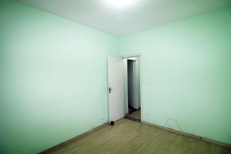 Apartamento à venda com 90m², 2 quartos e 2 vagasQuarto 2