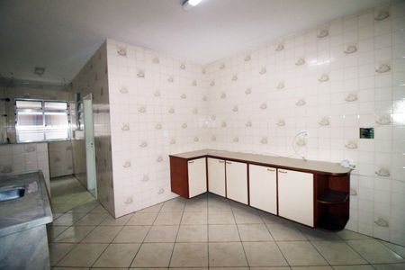 Apartamento à venda com 90m², 2 quartos e 2 vagasCozinha