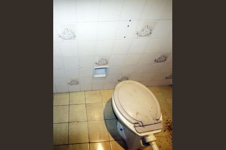 Apartamento à venda com 90m², 2 quartos e 2 vagasBanheiro de serviço