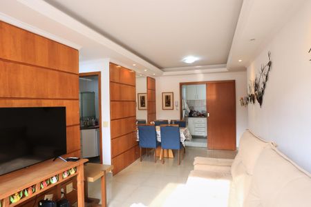 Sala de apartamento para alugar com 3 quartos, 79m² em União, Belo Horizonte