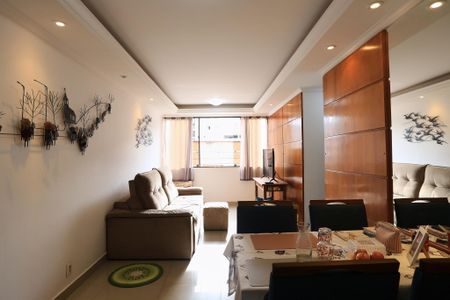Sala de apartamento para alugar com 3 quartos, 79m² em União, Belo Horizonte