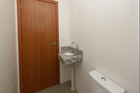 Apartamento para alugar com 50m², 2 quartos e 1 vaga Apartamento para alugar com 50m², 2 quartos e 1 vagaBanheiro