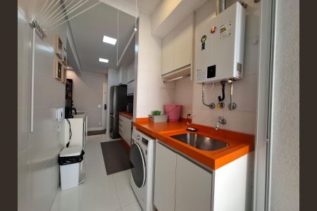 Apartamento à venda com 94m², 3 quartos e 2 vagasBanheiro