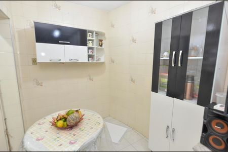 Apartamento para alugar com 99m², 2 quartos e 1 vaga Apartamento para alugar com 99m², 2 quartos e 1 vagaCozinha