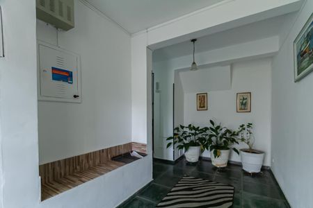 Apartamento à venda com 70m², 2 quartos e 1 vaga Apartamento à venda com 70m², 2 quartos e 1 vagaEntrada