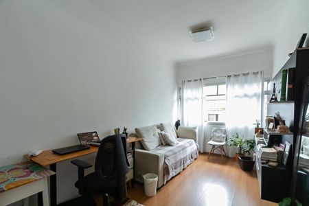 Apartamento à venda com 70m², 2 quartos e 1 vaga Apartamento à venda com 70m², 2 quartos e 1 vagaSala