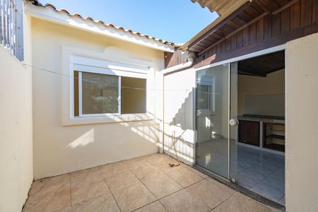 Casa de condomínio à venda com 80m², 2 quartos e 2 vagas