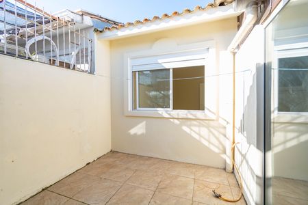 Casa de condomínio à venda com 80m², 2 quartos e 2 vagas