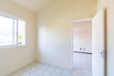 Casa de condomínio à venda com 80m², 2 quartos e 2 vagas