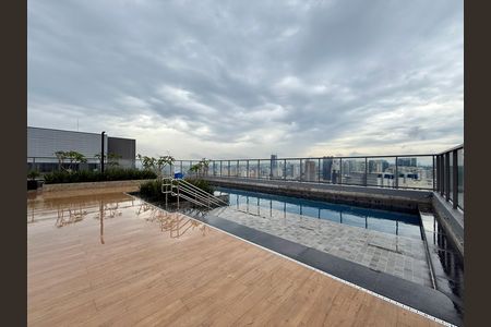 Studio para alugar com 29m², 1 quarto e sem vaga Studio para alugar com 29m², 1 quarto e sem vagaPiscina