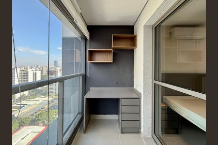 Studio para alugar com 29m², 1 quarto e sem vaga Studio para alugar com 29m², 1 quarto e sem vagaSacada