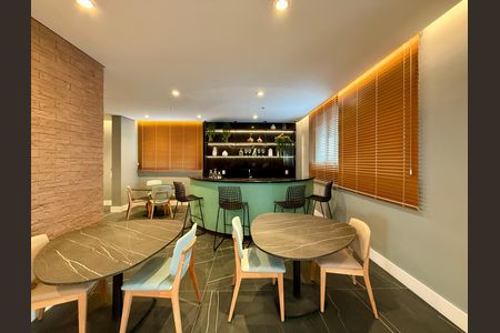 Studio para alugar com 29m², 1 quarto e sem vaga Studio para alugar com 29m², 1 quarto e sem vagaEspaço de Jogos