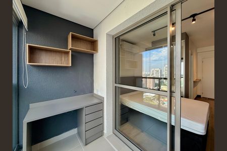 Studio para alugar com 29m², 1 quarto e sem vaga Studio para alugar com 29m², 1 quarto e sem vagaSacada