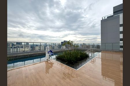 Studio para alugar com 29m², 1 quarto e sem vaga Studio para alugar com 29m², 1 quarto e sem vagaPiscina