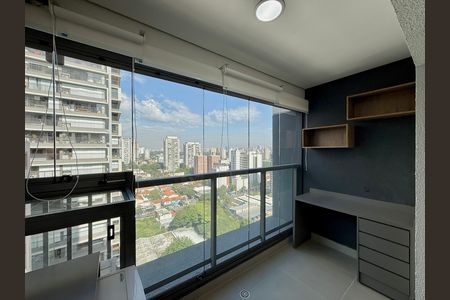 Studio para alugar com 29m², 1 quarto e sem vaga Studio para alugar com 29m², 1 quarto e sem vagaSacada