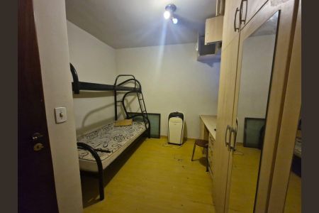 Quarto 2 de casa à venda com 4 quartos, 137m² em Serraria, Porto Alegre