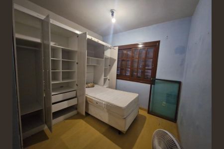 Suíte de casa à venda com 4 quartos, 137m² em Serraria, Porto Alegre