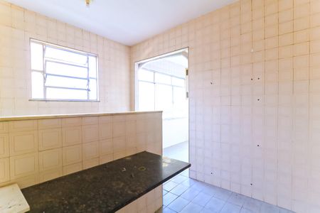 Apartamento para alugar com 102m², 2 quartos e 2 vagas Apartamento para alugar com 102m², 2 quartos e 2 vagasCozinha