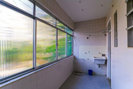 Apartamento para alugar com 102m², 2 quartos e 2 vagas Apartamento para alugar com 102m², 2 quartos e 2 vagasÁrea de Serviço