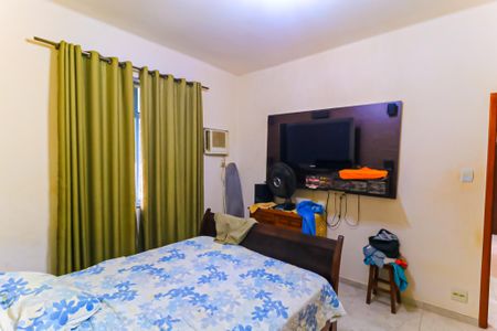 Apartamento para alugar com 102m², 2 quartos e 2 vagas Apartamento para alugar com 102m², 2 quartos e 2 vagasQuarto