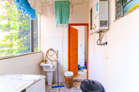 Apartamento para alugar com 102m², 2 quartos e 2 vagas Apartamento para alugar com 102m², 2 quartos e 2 vagasÁrea de Serviço