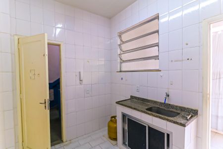 Apartamento para alugar com 102m², 2 quartos e 2 vagasCozinha