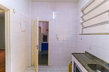 Apartamento para alugar com 102m², 2 quartos e 2 vagasCozinha