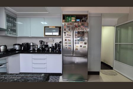 Apartamento à venda com 150m², 2 quartos e 2 vagas Apartamento à venda com 150m², 2 quartos e 2 vagasCozinha