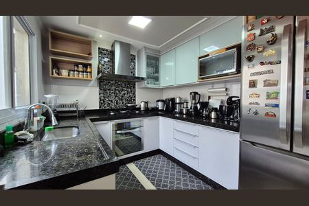 Apartamento à venda com 150m², 2 quartos e 2 vagas Apartamento à venda com 150m², 2 quartos e 2 vagasCozinha