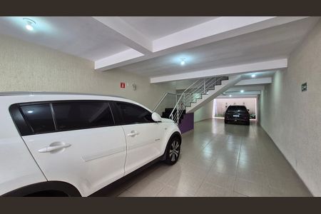 Apartamento à venda com 150m², 2 quartos e 2 vagas Apartamento à venda com 150m², 2 quartos e 2 vagasGaragem
