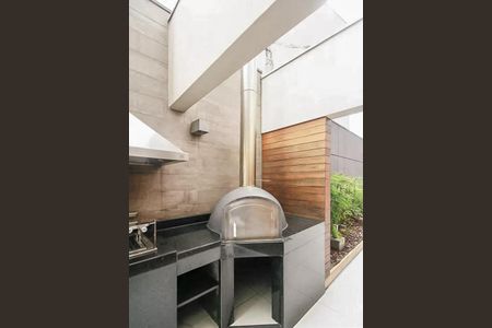Studio para alugar com 30m², 1 quarto e 1 vaga Studio para alugar com 30m², 1 quarto e 1 vagaÁrea comum - Churrasqueira