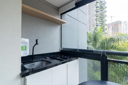Studio para alugar com 30m², 1 quarto e 1 vaga Studio para alugar com 30m², 1 quarto e 1 vagaVaranda