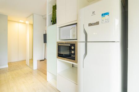 Studio para alugar com 30m², 1 quarto e 1 vaga Studio para alugar com 30m², 1 quarto e 1 vagaCozinha