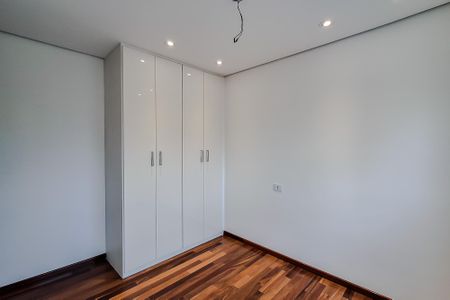 Apartamento à venda com 213m², 4 quartos e 4 vagas Apartamento à venda com 213m², 4 quartos e 4 vagasQuarto 3 - Suíte