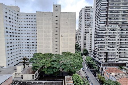 Apartamento à venda com 213m², 4 quartos e 4 vagas Apartamento à venda com 213m², 4 quartos e 4 vagasVista da Suíte