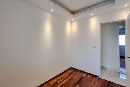 Apartamento à venda com 213m², 4 quartos e 4 vagas Apartamento à venda com 213m², 4 quartos e 4 vagasQuarto 1