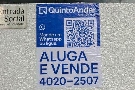 Apartamento à venda com 213m², 4 quartos e 4 vagas Apartamento à venda com 213m², 4 quartos e 4 vagasPlaquinha