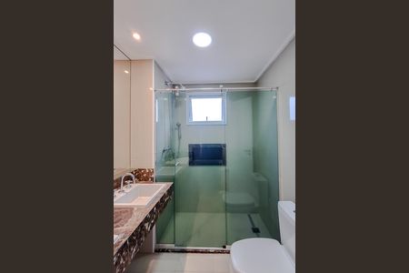 Apartamento à venda com 213m², 4 quartos e 4 vagas Apartamento à venda com 213m², 4 quartos e 4 vagasBanheiro da Suíte