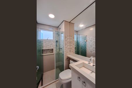 Apartamento à venda com 213m², 4 quartos e 4 vagas Apartamento à venda com 213m², 4 quartos e 4 vagasBanheiro da Suíte