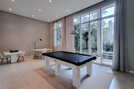 Apartamento à venda com 213m², 4 quartos e 4 vagas Apartamento à venda com 213m², 4 quartos e 4 vagasSala de Jogos