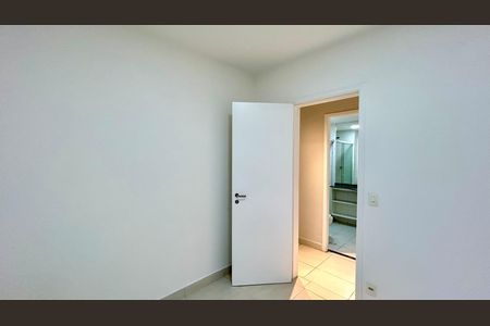 Apartamento para alugar com 114m², 4 quartos e 2 vagasQuarto 2