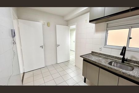 Apartamento para alugar com 114m², 4 quartos e 2 vagasCozinha