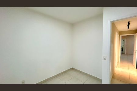 Apartamento para alugar com 114m², 4 quartos e 2 vagasQuarto 3