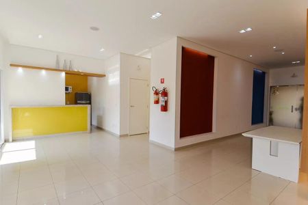Apartamento para alugar com 114m², 4 quartos e 2 vagasÁrea comum - Salão de festas